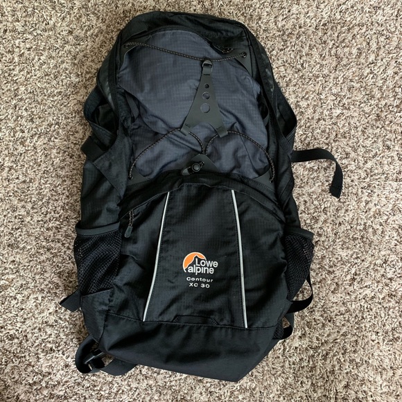 lowe alpine contour iii